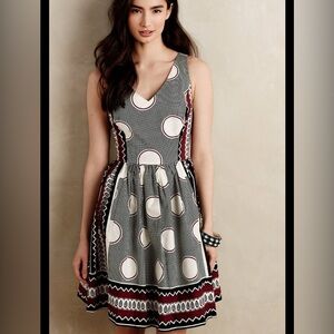 Maeve Gray and White Geometric Midi Dress moonsong